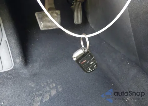 2015 Chrysler 200 Limited из США, поврежденный, VIN 1C3CCCAB7FN577548